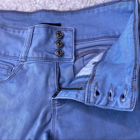 Forever 21 Light Denim Shorts Small - Picture 6 of 10